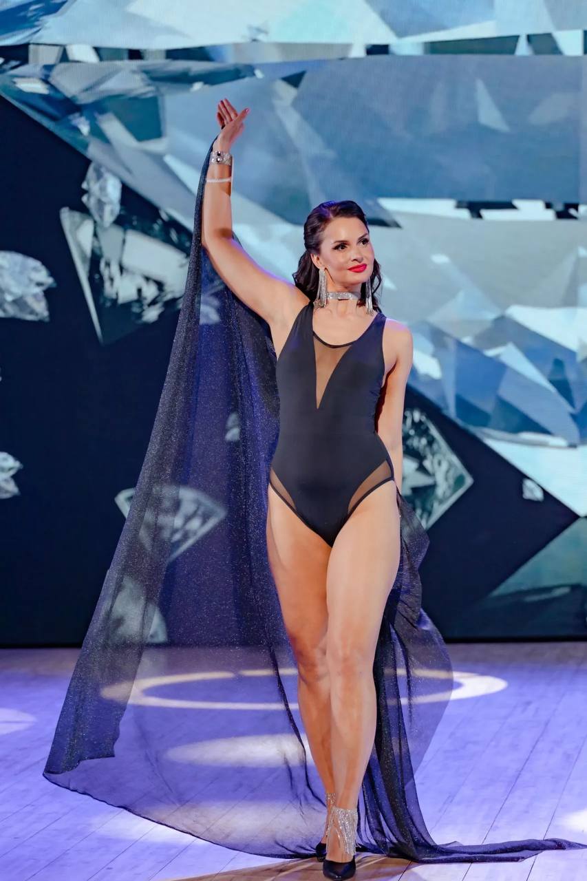 "Я пришла за победой": колорист из Барнаула рассказала, как стала "Миссис Алтай — 2026" "Я пришла за победой": колорист из Барнаула рассказала, как стала "Миссис Алтай — 2026"