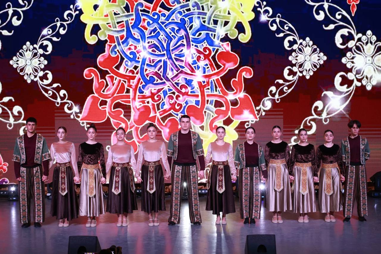 В Барнауле прошел фестиваль национальных культур в честь Навруза В Барнауле прошел фестиваль национальных культур в честь Навруза