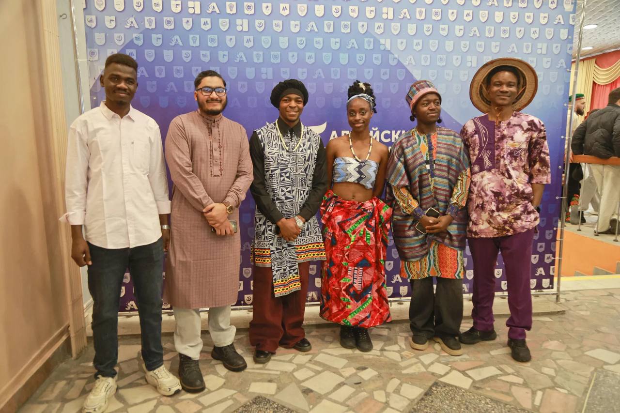 В Барнауле прошел фестиваль национальных культур в честь Навруза В Барнауле прошел фестиваль национальных культур в честь Навруза