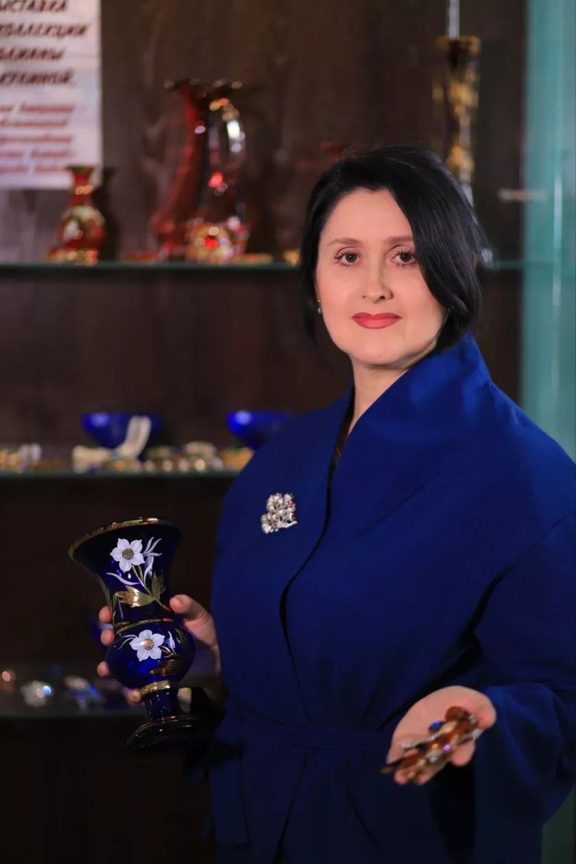 Выставка чешской бижутерии и посуды проходит в Бийске