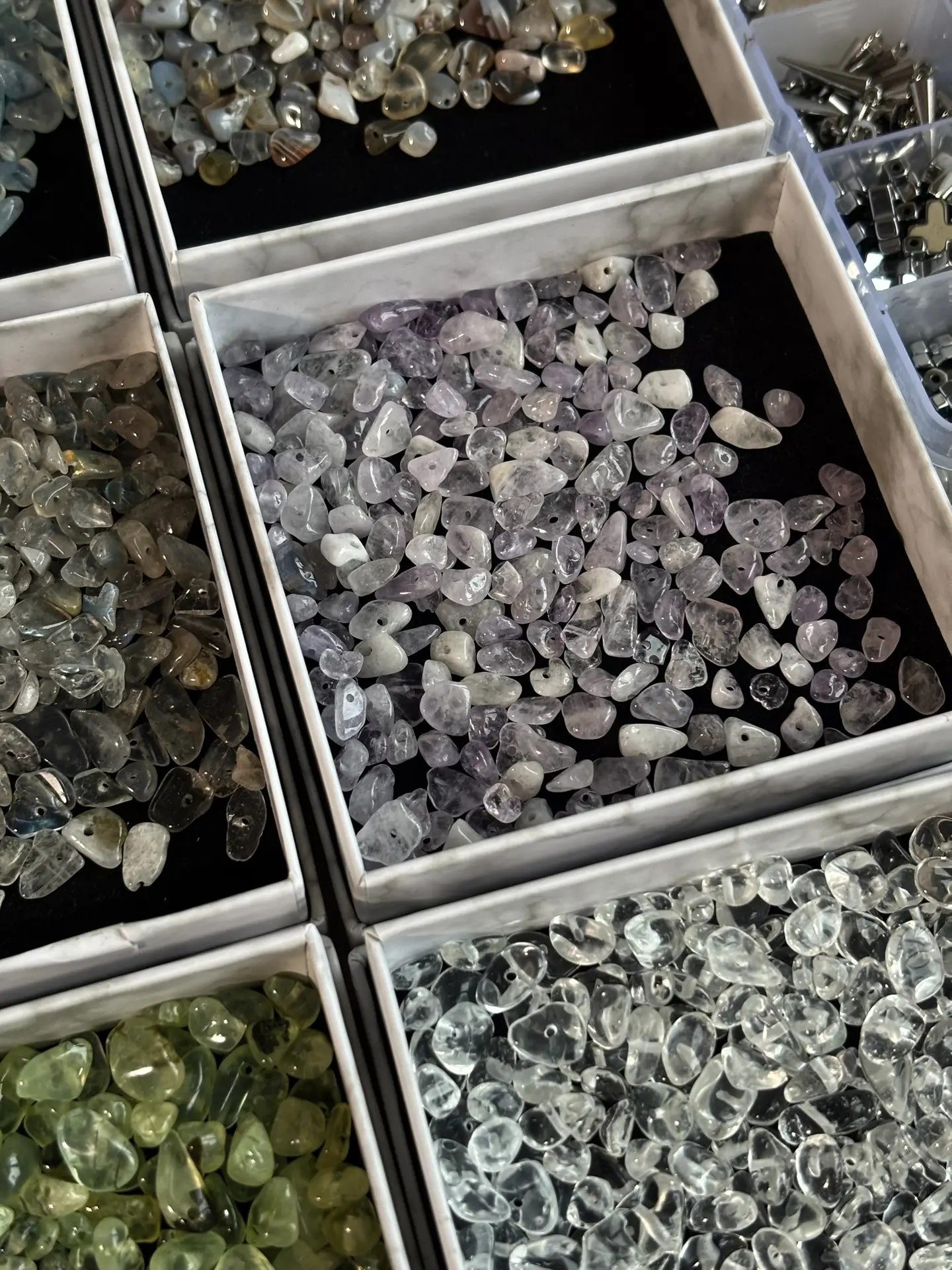 Жительница Барнаула создаёт уникальные авторские украшения из природных камней Жительница Барнаула создаёт уникальные авторские украшения из природных камней