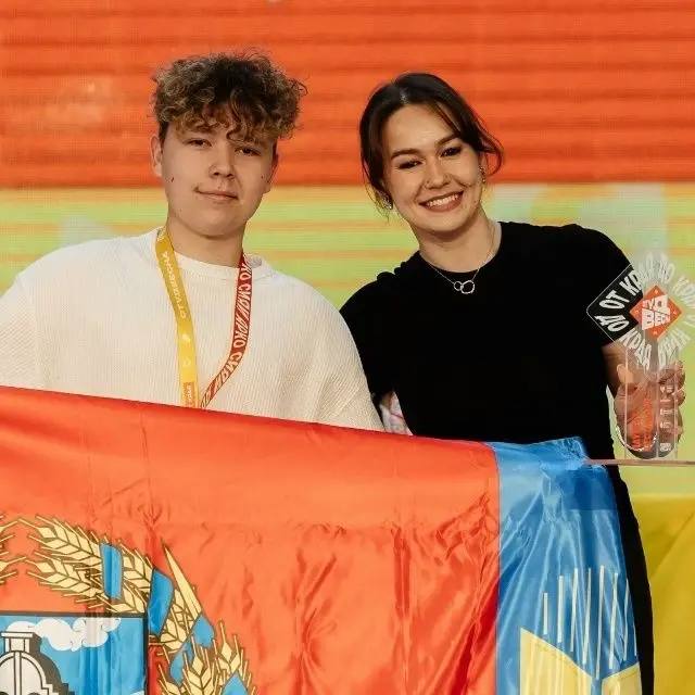 Виктор Томенко: Творческие ребята из вузов, колледжей и техникумов края — больше 1000 человек — поучаствуют в фестивале «Студенческая весна на Алтае. Феста — 2026»