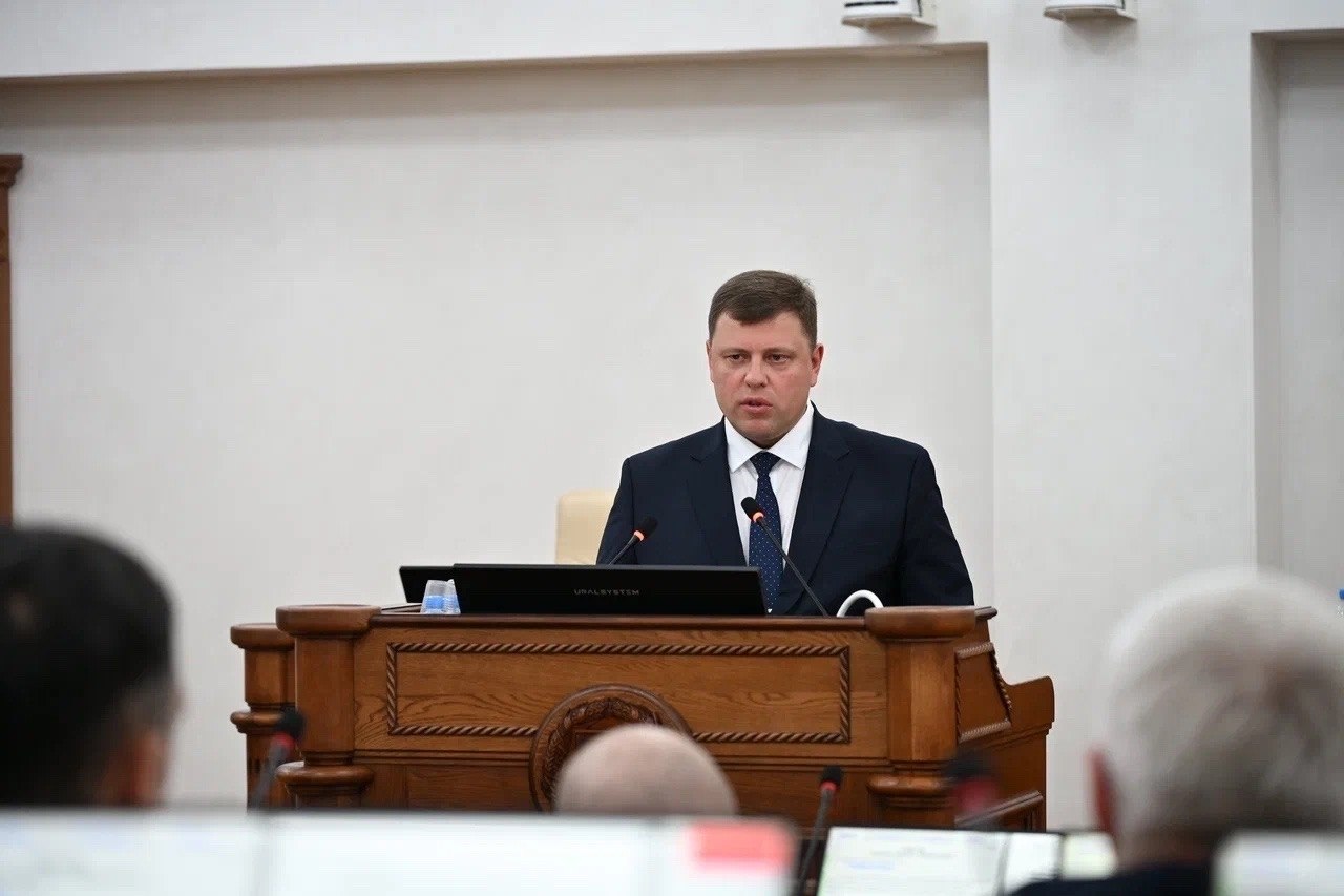 Депутаты краевого парламента обсудили план дорожных работ в Алтайском крае на 2026 год Депутаты краевого парламента обсудили план дорожных работ в Алтайском крае на 2026 год