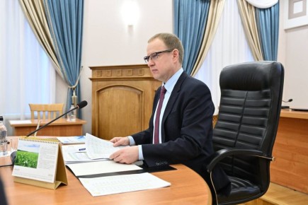 Виктор Томенко: Провел заседание совета по стратегическому развитию Алтайского края и по реализации национальных проектов