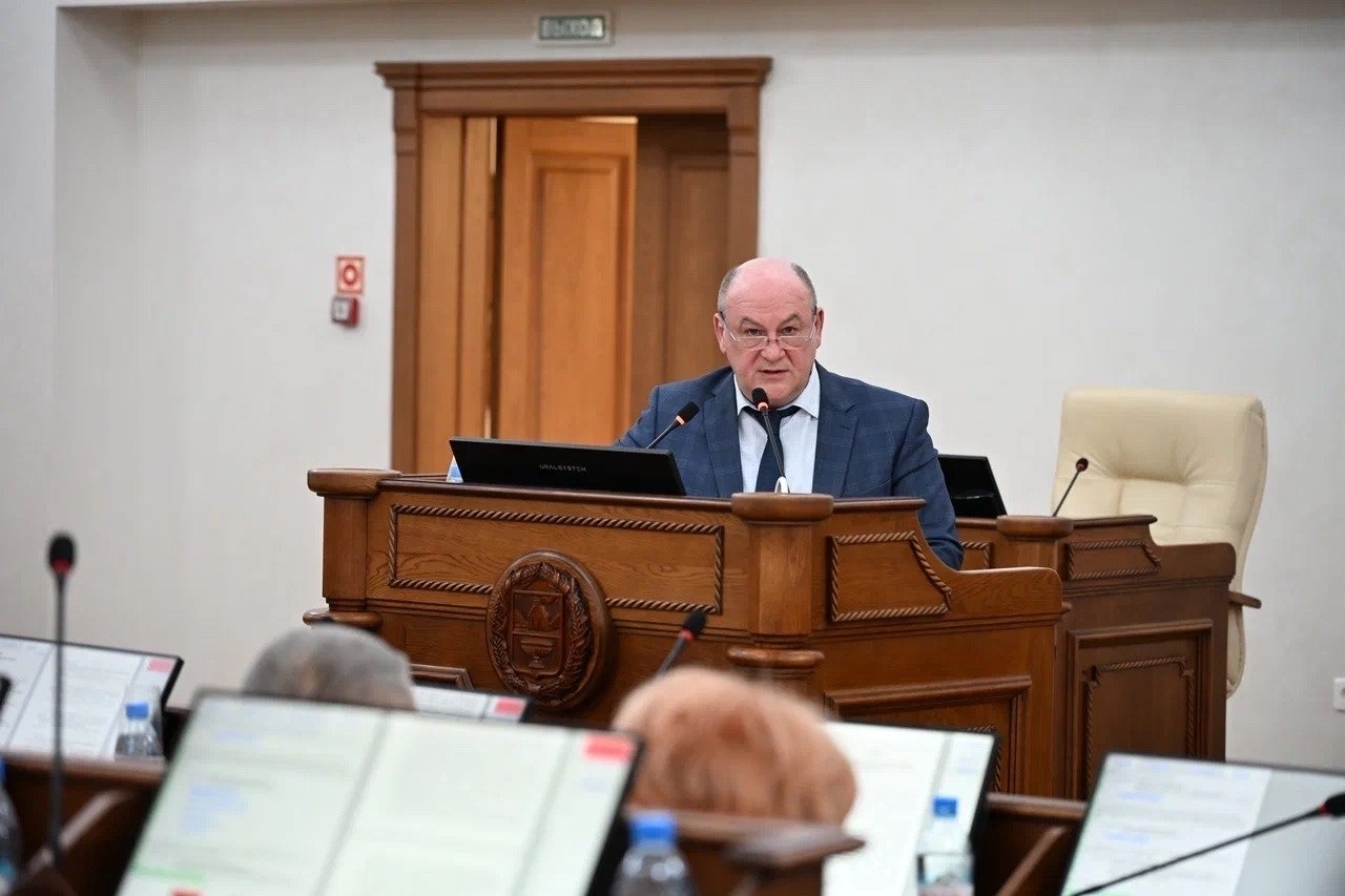 Депутаты краевого парламента обсудили план дорожных работ в Алтайском крае на 2026 год Депутаты краевого парламента обсудили план дорожных работ в Алтайском крае на 2026 год