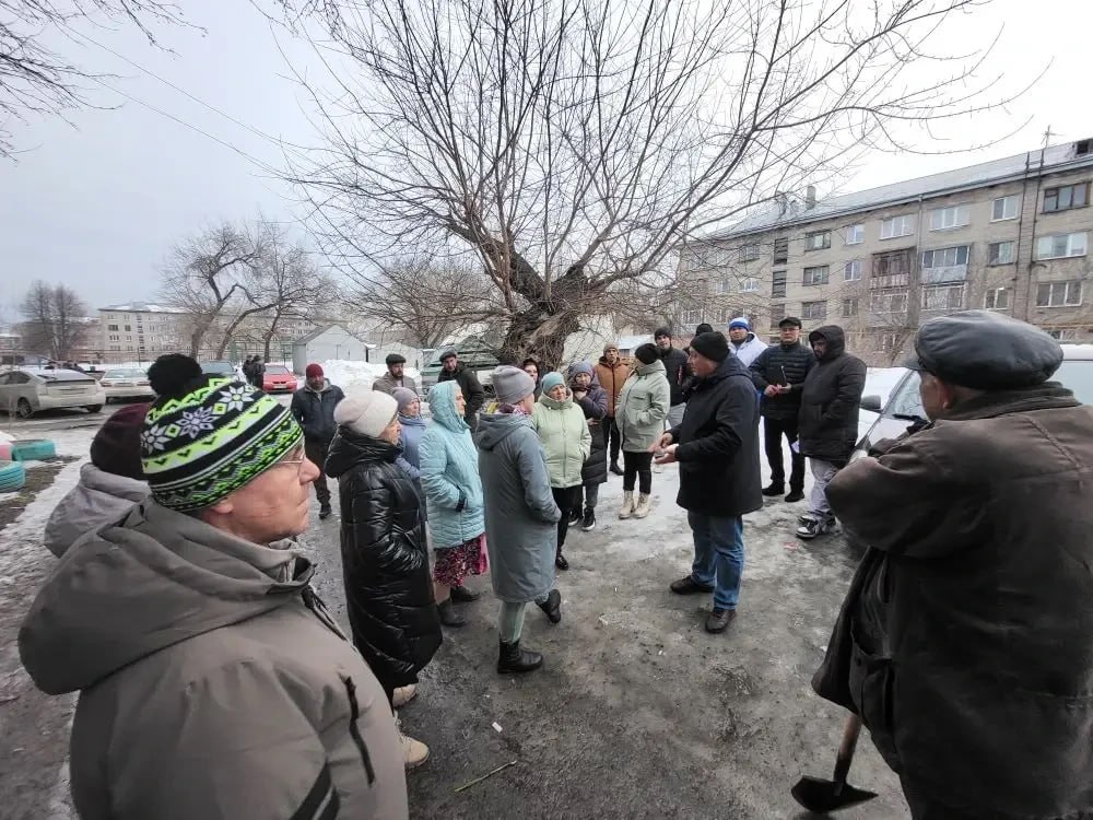 В Октябрьском районе города Барнаула на Тимуровской, 37 введён режим повышенной готовности В Октябрьском районе города Барнаула на Тимуровской, 37 введён режим повышенной готовности