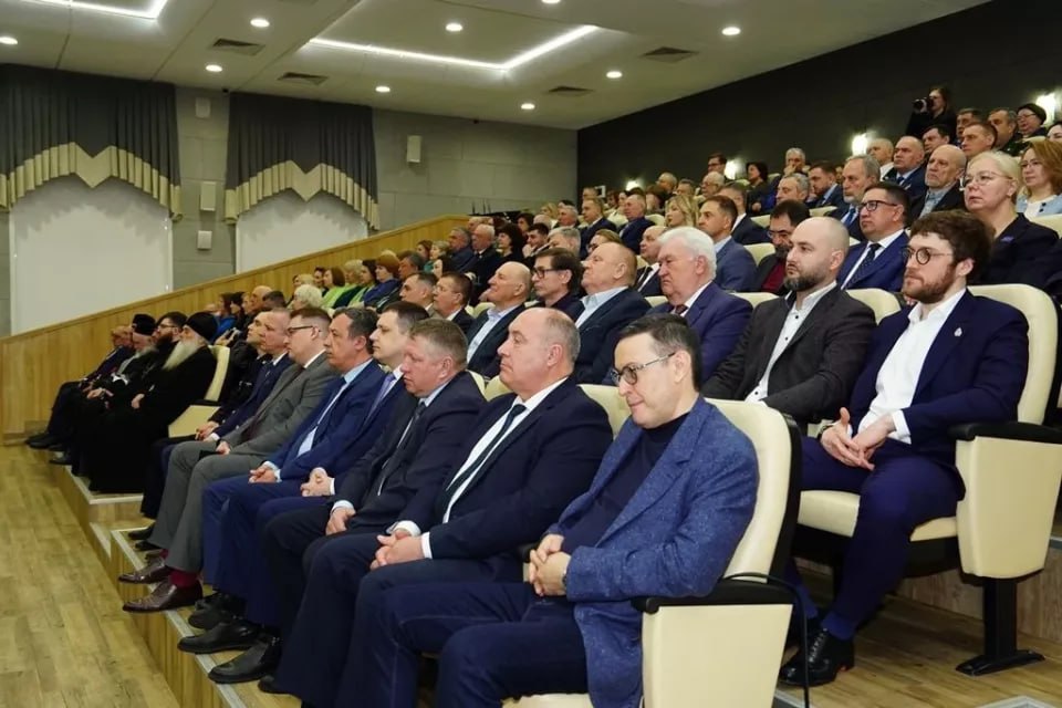 Сегодня мэр Барнаула отчитался о ключевых достижениях города Сегодня мэр Барнаула отчитался о ключевых достижениях города