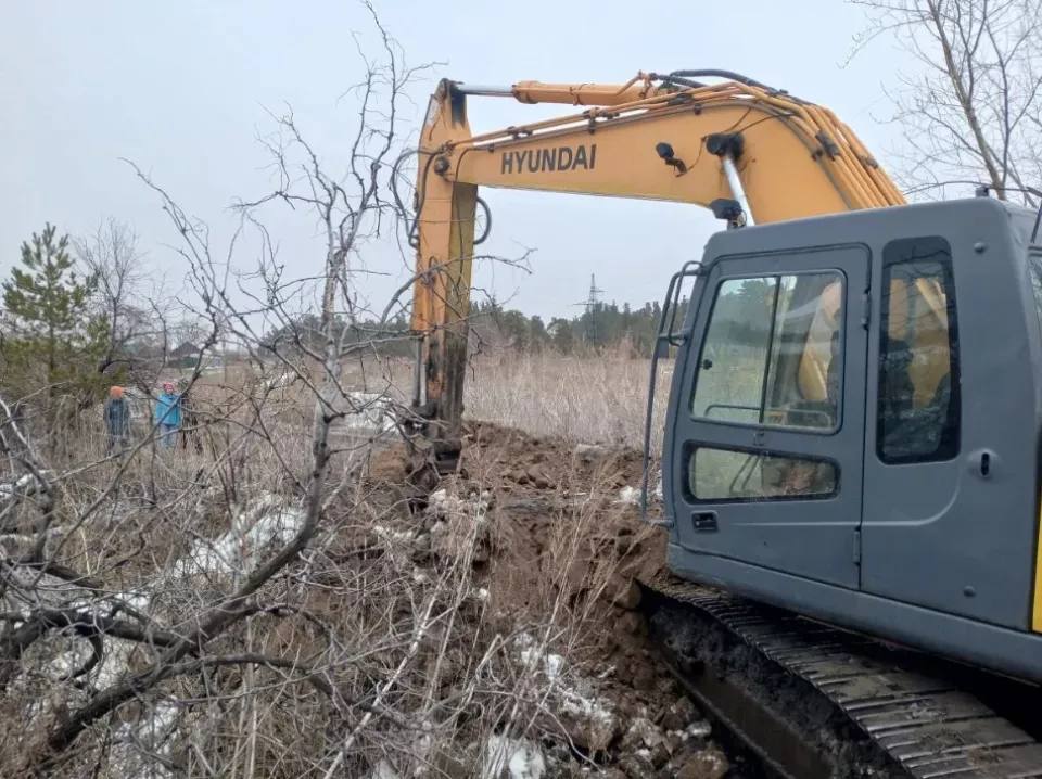 В Михайловском районе продолжают борьбу с паводком без подтоплений В Михайловском районе продолжают борьбу с паводком без подтоплений