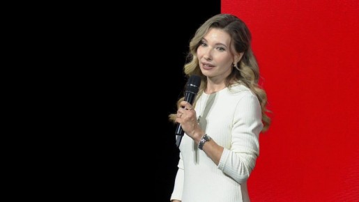 ����� �������� ������������������� �� ������� � �������. ���� ����� � ������ ��� ������ �������� �� ����� ���������� ����