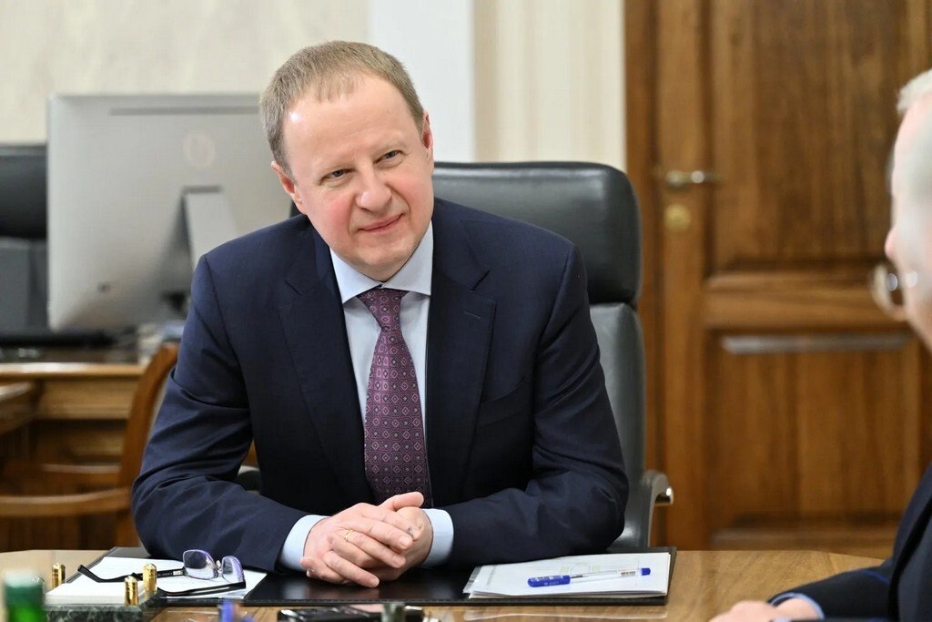 Центральный пограничный ансамбль ФСБ России выступил в Алтайском крае в рамках масштабной патриотической акции Центральный пограничный ансамбль ФСБ России выступил в Алтайском крае в рамках масштабной патриотической акции