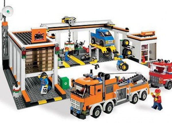 Игрушки для детей: как выбрать лучшие для развития и игры