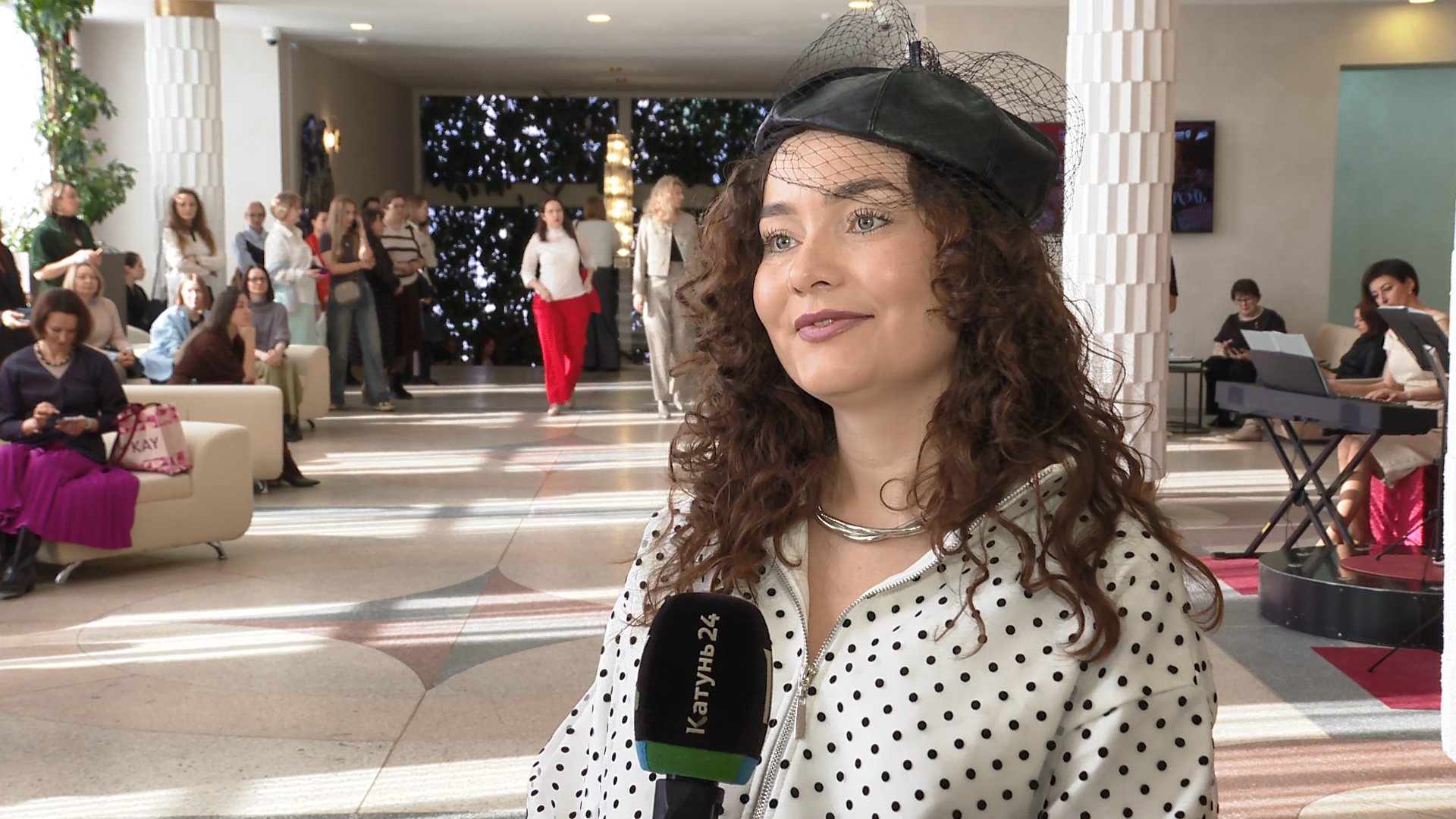 Форум женского предпринимательства «С любовью о бизнесе. Твоя роль» в третий раз собрал участниц со всего Алтайского края Форум женского предпринимательства «С любовью о бизнесе. Твоя роль» в третий раз собрал участниц со всего Алтайского края