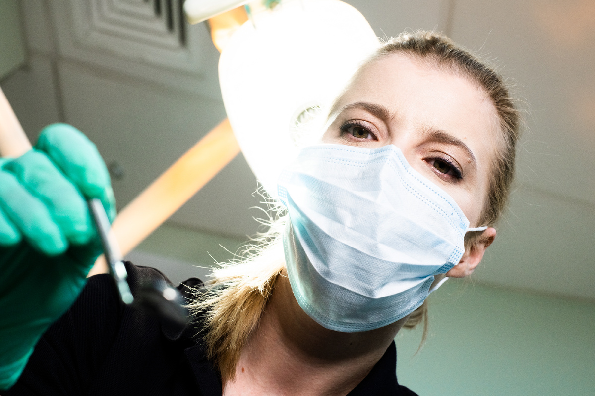 Средства гигиены, которые помогут избежать кариеса