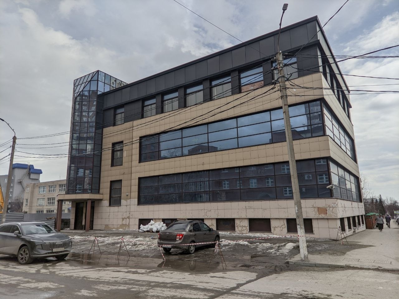 В Барнауле на Социалистическом проспекте ограничат движение В Барнауле на Социалистическом проспекте ограничат движение