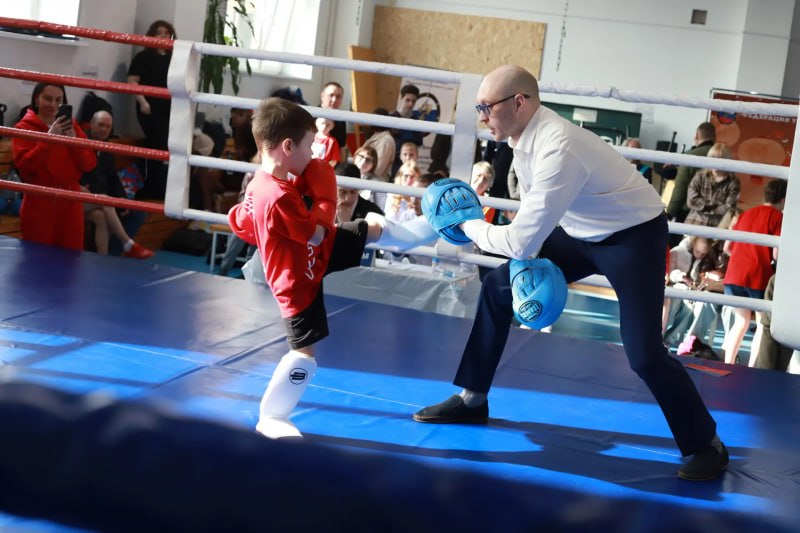 В Барнауле состоялся турнир с участием представителей двух видов спорта — ушу и кикбоксинга В Барнауле состоялся турнир с участием представителей двух видов спорта — ушу и кикбоксинга