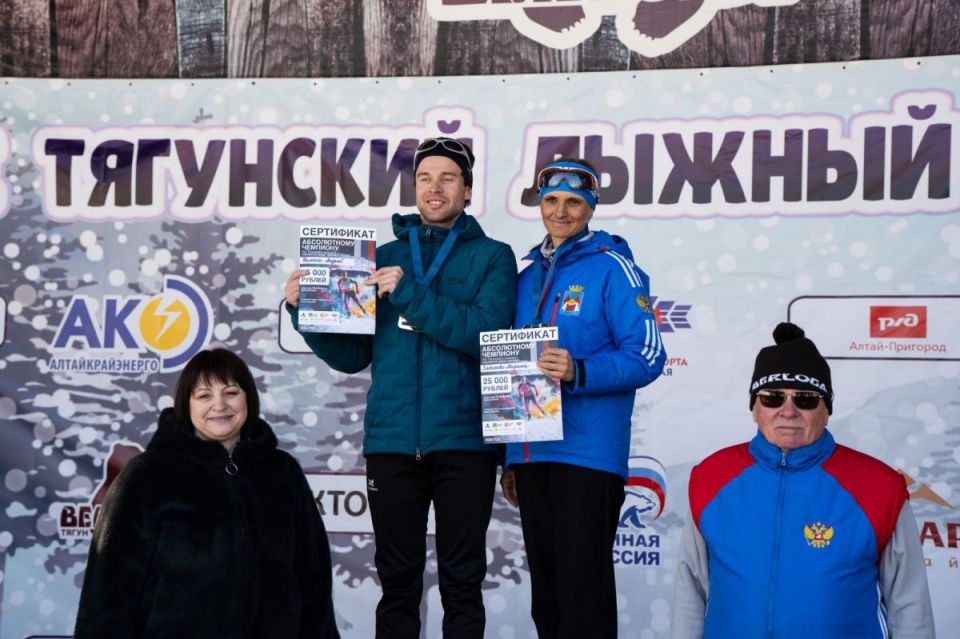 ����� 300 ����������� ������� ������� � XVI ��������� ��������