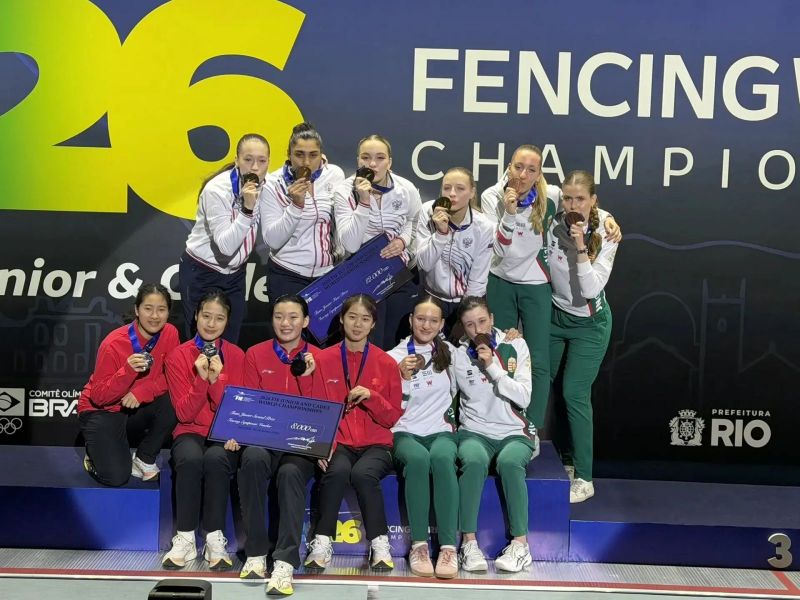Саблистка Мария Третьякова - победительница юниорского первенства мира по фехтованию в Бразилии в составе сборной России! Саблистка Мария Третьякова - победительница юниорского первенства мира по фехтованию в Бразилии в составе сборной России!