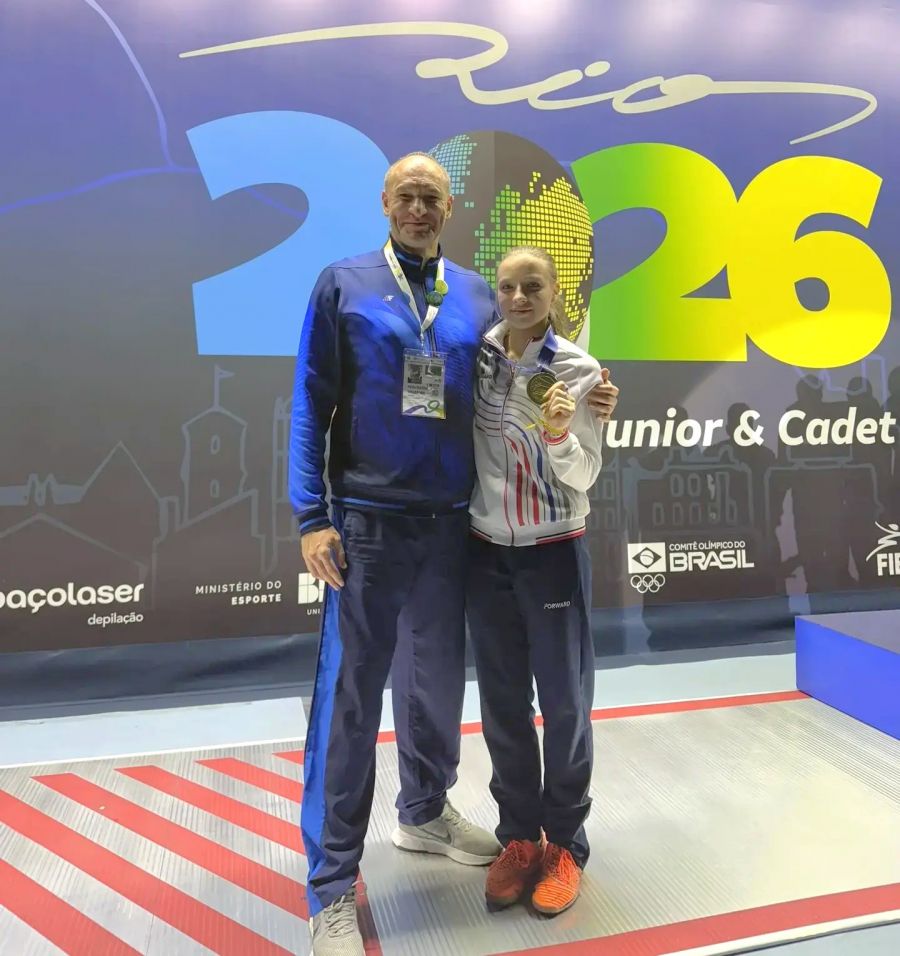 Саблистка Мария Третьякова - победительница юниорского первенства мира по фехтованию в Бразилии в составе сборной России! Саблистка Мария Третьякова - победительница юниорского первенства мира по фехтованию в Бразилии в составе сборной России!