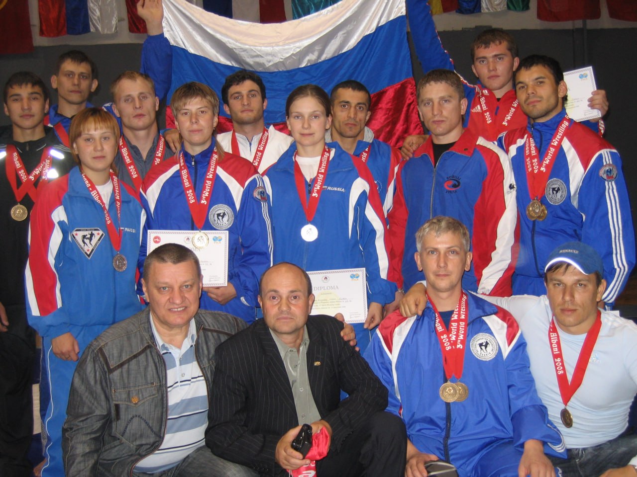 Сегодня свой 70-летний юбилей отмечает Владимир Геннадьевич Кленьшев — тренер высшей категории, заслуженный наставник РСБИ, обладатель высшего звания «Грандмастер», Почетный президент «Федерации панкратиона России»... Сегодня свой 70-летний юбилей отмечает Владимир Геннадьевич Кленьшев — тренер высшей категории, заслуженный наставник РСБИ, обладатель высшего звания «Грандмастер», Почетный президент «Федерации панкратиона России»...