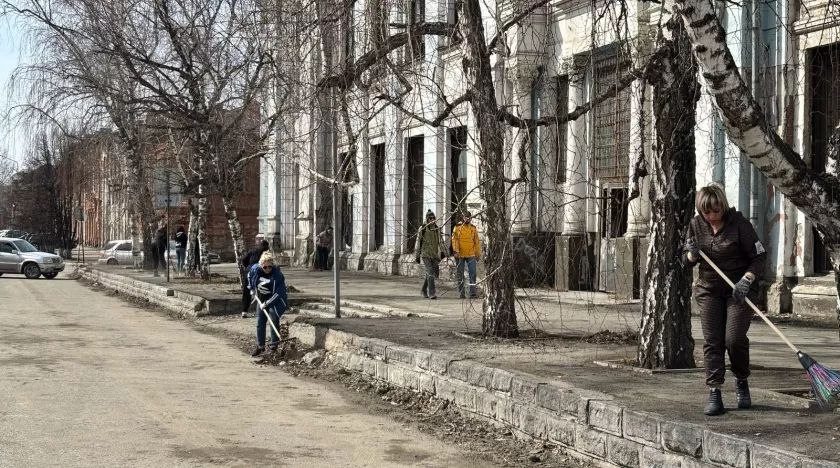 С 8 апреля в Бийске начнтся месячник по благоустройству