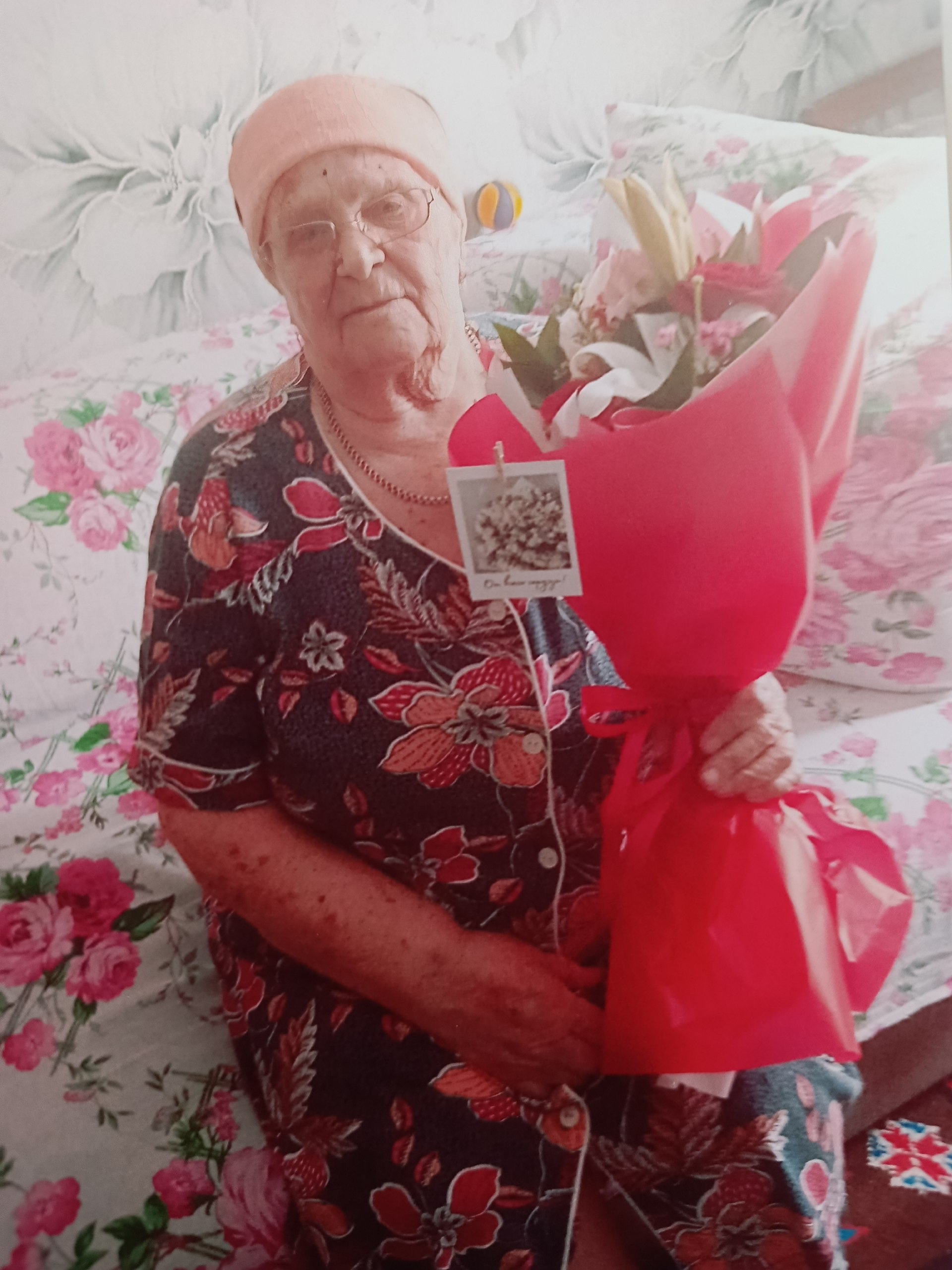 #РубцовскВЛицах. 5 апреля свой 95-летний юбилей отмечает Александра Яковлевна Можейко — человек, чья судьба неразрывно связана с историей нашей страны и летописью Великой Победы