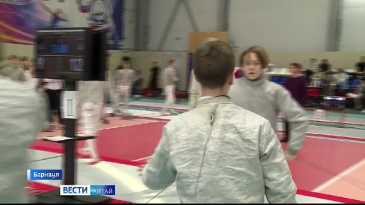 В Барнауле стартует традиционный турнир по фехтованию на саблях «Маэстро»