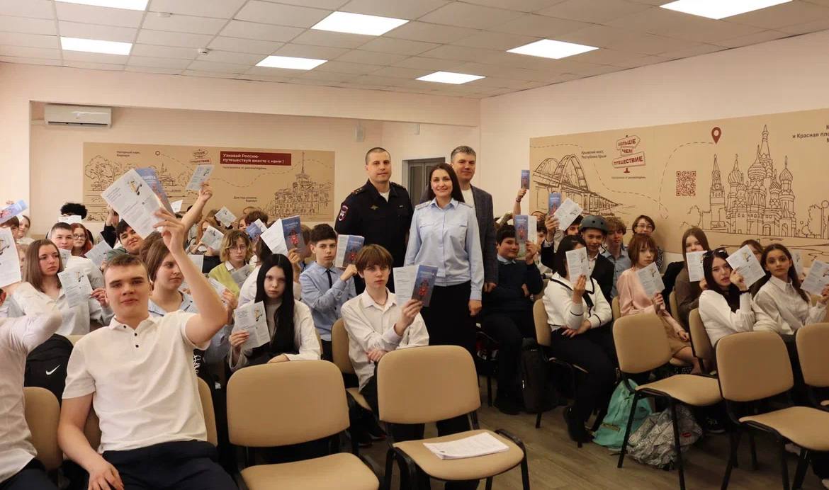 Дорожный ликбез: что нужно знать о СИМ и мопедах Дорожный ликбез: что нужно знать о СИМ и мопедах