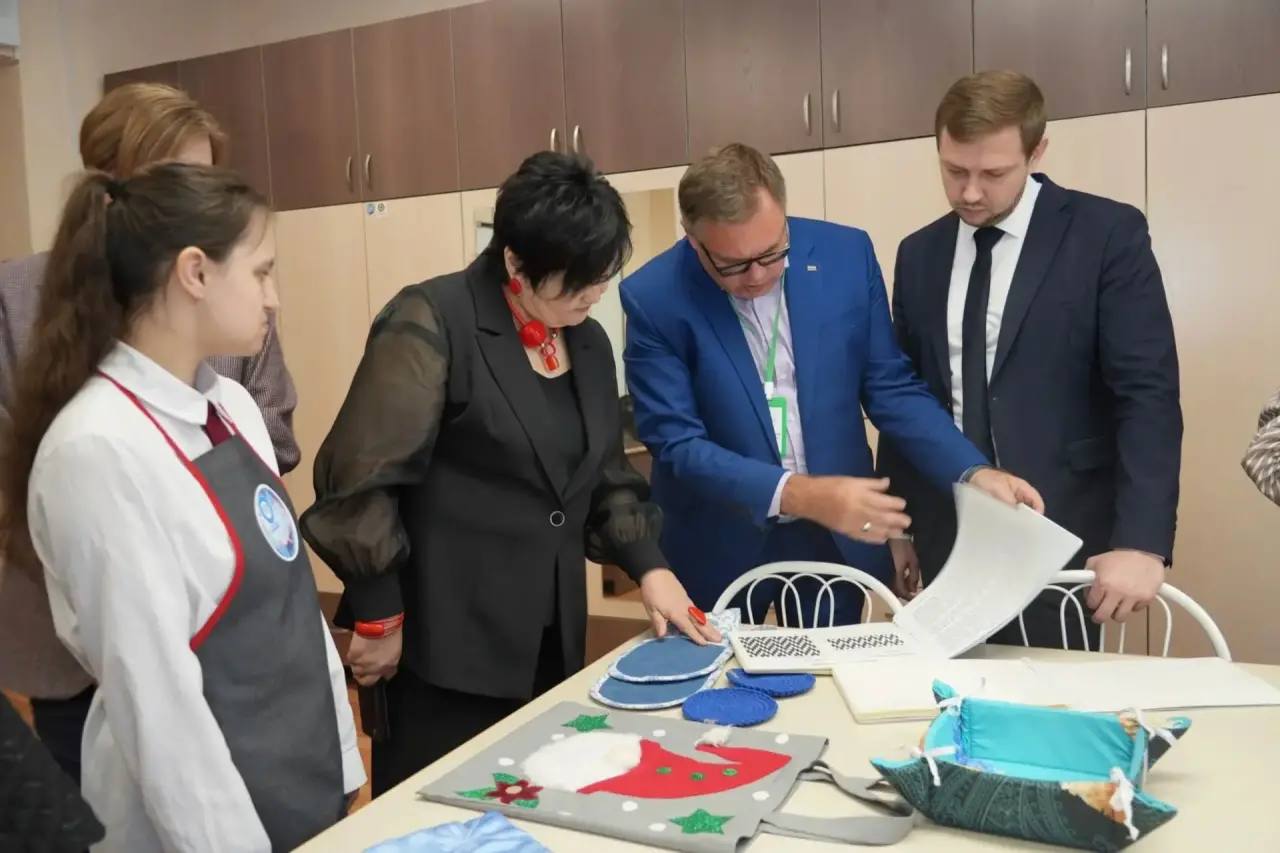 Бийск принимает участников II Всероссийского фестиваля образовательных технологий «Мысль. Опыт. Мастерство» Бийск принимает участников II Всероссийского фестиваля образовательных технологий «Мысль. Опыт. Мастерство»