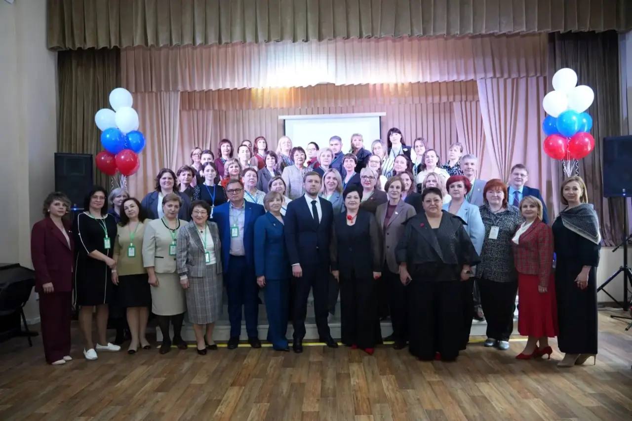 Бийск принимает участников II Всероссийского фестиваля образовательных технологий «Мысль. Опыт. Мастерство» Бийск принимает участников II Всероссийского фестиваля образовательных технологий «Мысль. Опыт. Мастерство»