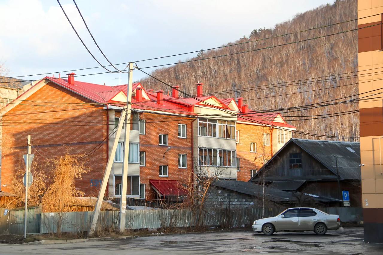 Горно-Алтайск встречает весну Горно-Алтайск встречает весну