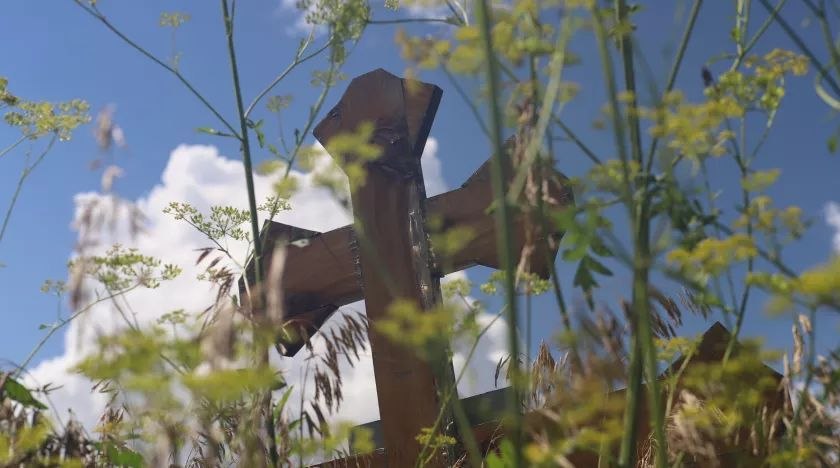 Бийчане просят городские власти обратить внимание на кладбище, расположенное в районе Мочища