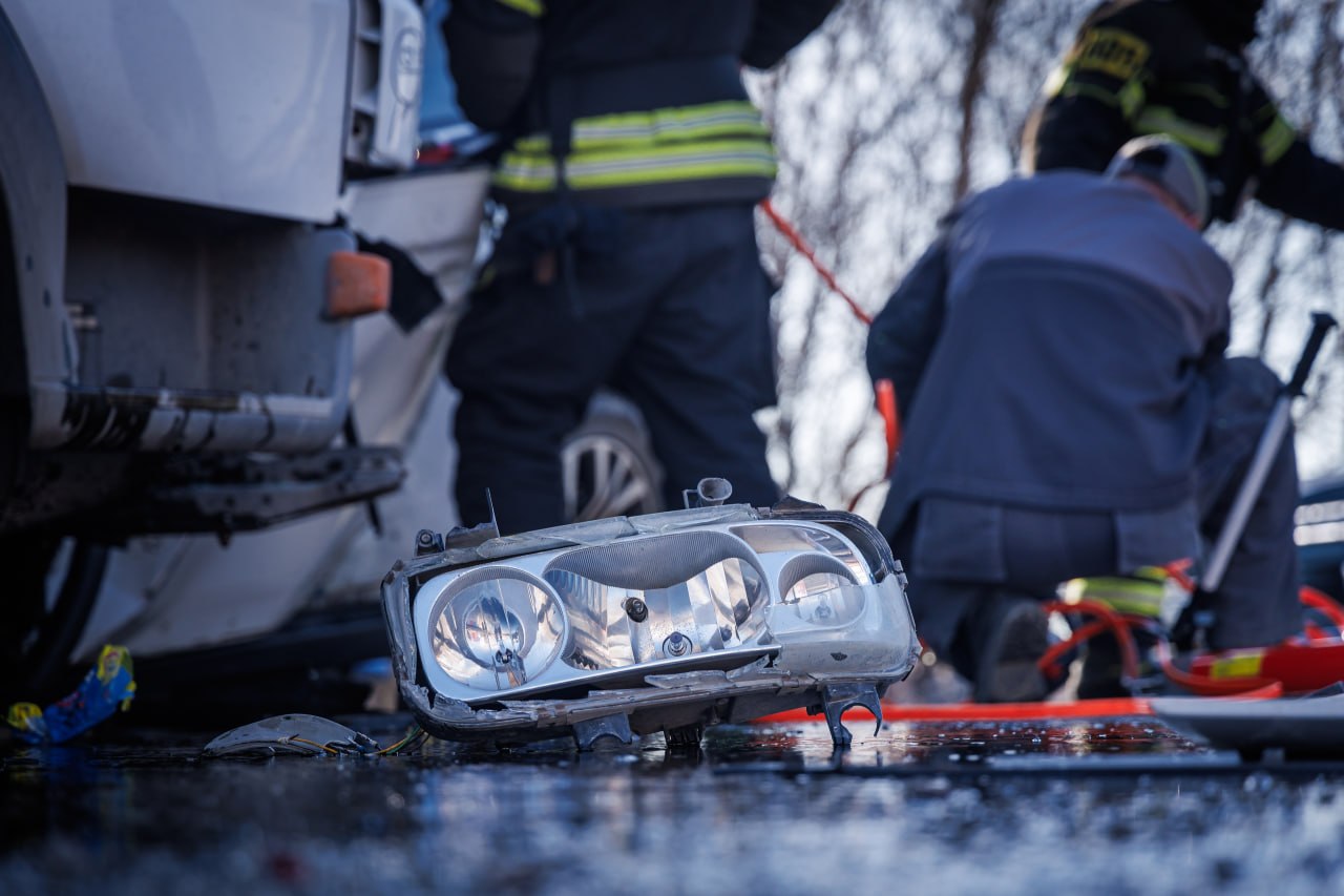 Еще кадры с места ДТП от пожарного репортёра Владимира Игнатова Еще кадры с места ДТП от пожарного репортёра Владимира Игнатова