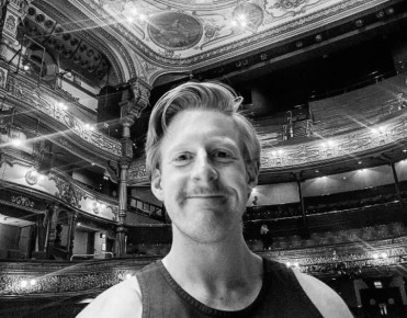 Актер из культовой "Игры престолов" скончался в возрасте 35 лет