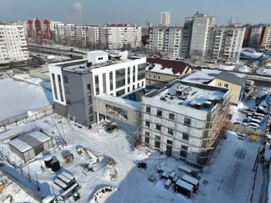 В Барнауле продают здание под бизнес-центр на Попова