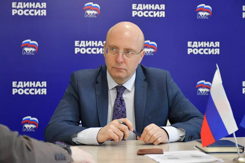 94 жителя Алтайского края заявились на участие в отборе на выборы от "Единой России" 94 жителя Алтайского края заявились на участие в отборе на выборы от "Единой России"