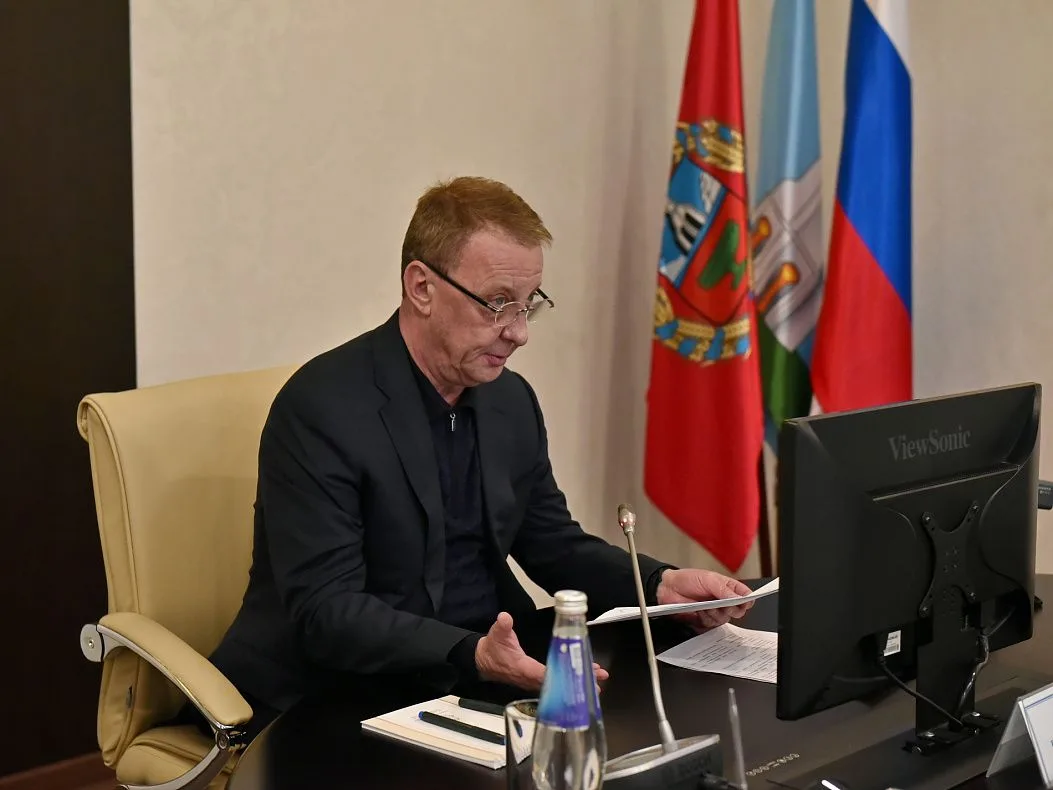 Вячеслав Франк отметил, что Барнаул обязательно примет участие в этой патриотической акции в этом году и поручил комитету по благоустройству проработать план проведения акции во всех районах города Вячеслав Франк отметил, что Барнаул обязательно примет участие в этой патриотической акции в этом году и поручил комитету по благоустройству проработать план проведения акции во всех районах города