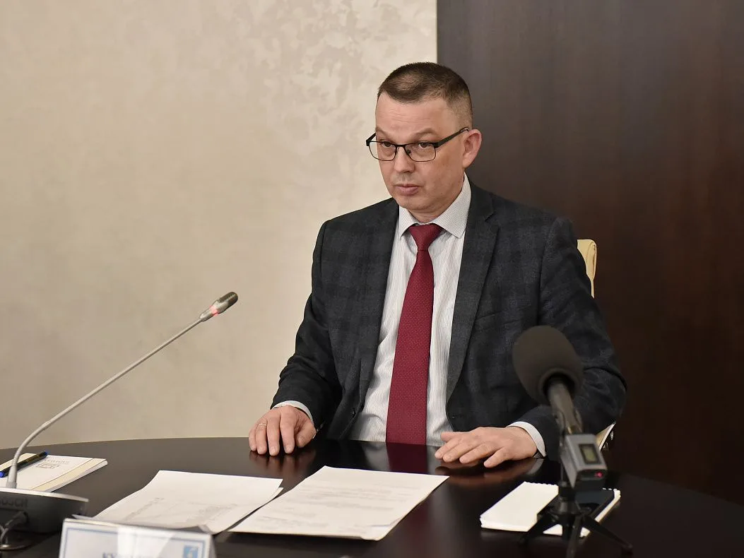 В администрации Барнаула обсудили голосование за благоустройство общественных пространств в рамках национального проекта В администрации Барнаула обсудили голосование за благоустройство общественных пространств в рамках национального проекта