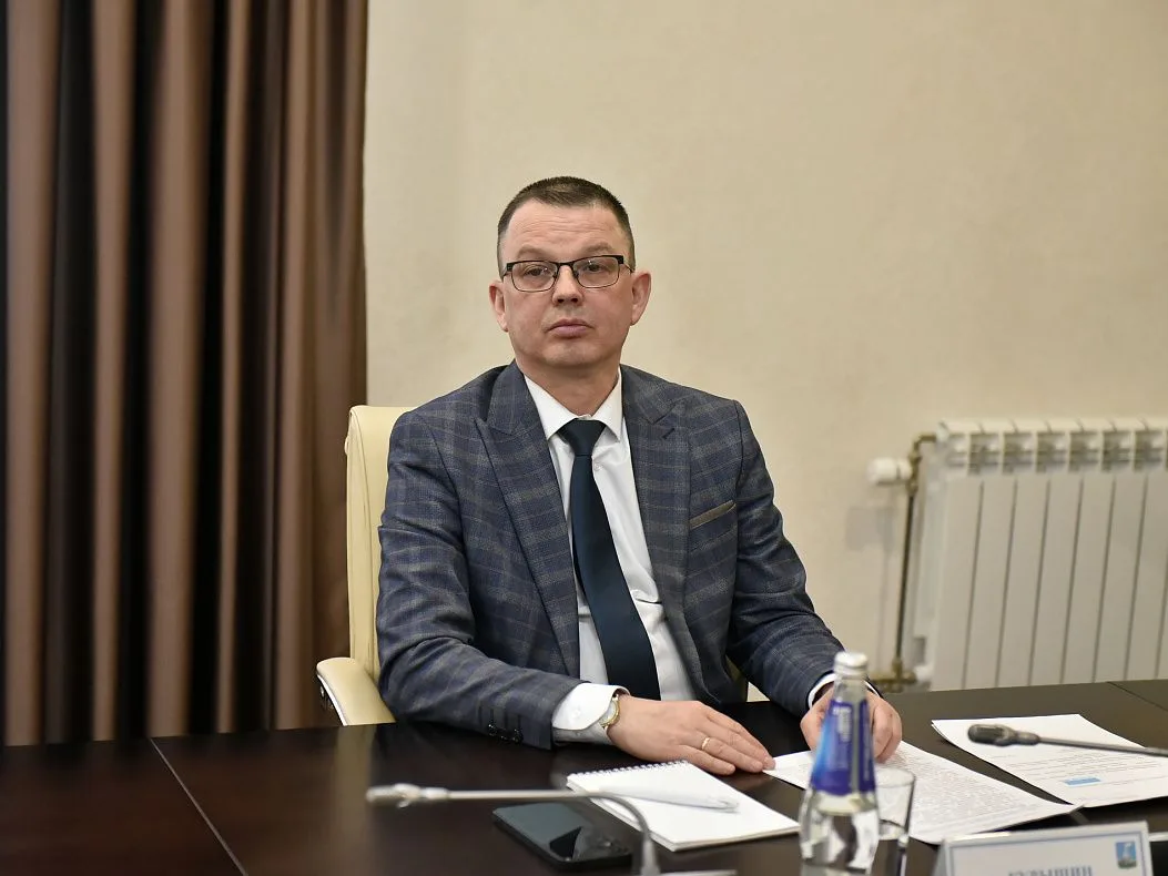 Благоустройство города в весенне-летний период обсудили в администрации Барнаула Благоустройство города в весенне-летний период обсудили в администрации Барнаула