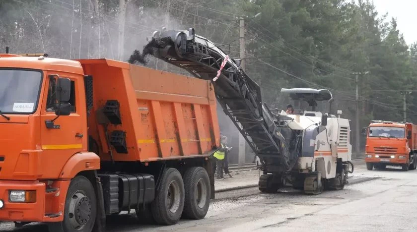 Бийские дорожники заработали почти вдвое больше в 2025 году