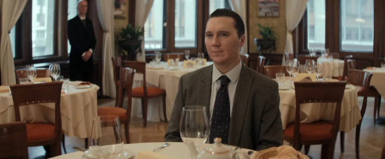 Кадры из нового тизера фильма «Кремлевский волшебник», где Джуд Лоу сыграл Владимир Путина Кадры из нового тизера фильма «Кремлевский волшебник», где Джуд Лоу сыграл Владимир Путина