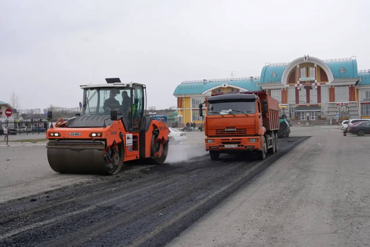 Виктор Щигрев: Дорожные службы перешли к активной стадии локально-ямочного ремонта Виктор Щигрев: Дорожные службы перешли к активной стадии локально-ямочного ремонта