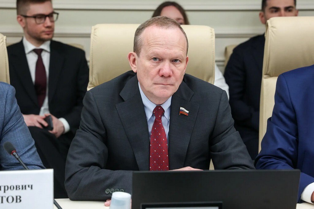 Виктор Зобнев назвал крайне важным и своевременным принятие Госдумой закона об упрощении условий налогообложения МСП