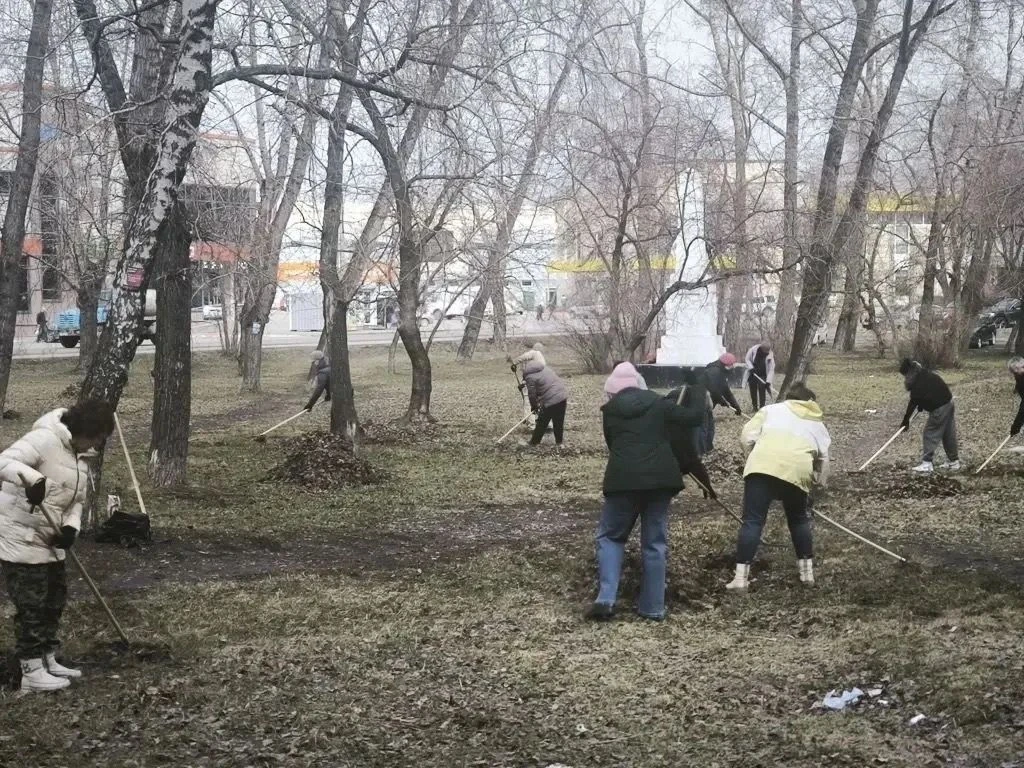 Весенние субботники проходят в Бийске