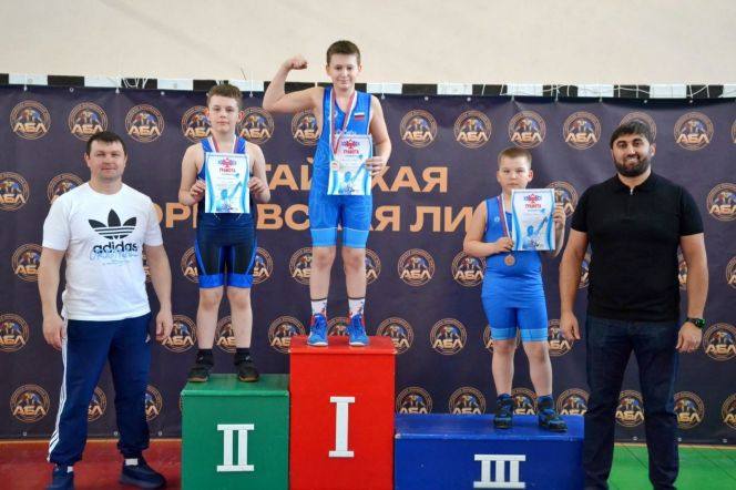 В Бийском районе прошёл второй турнир Алтайской борцовской лиги В Бийском районе прошёл второй турнир Алтайской борцовской лиги