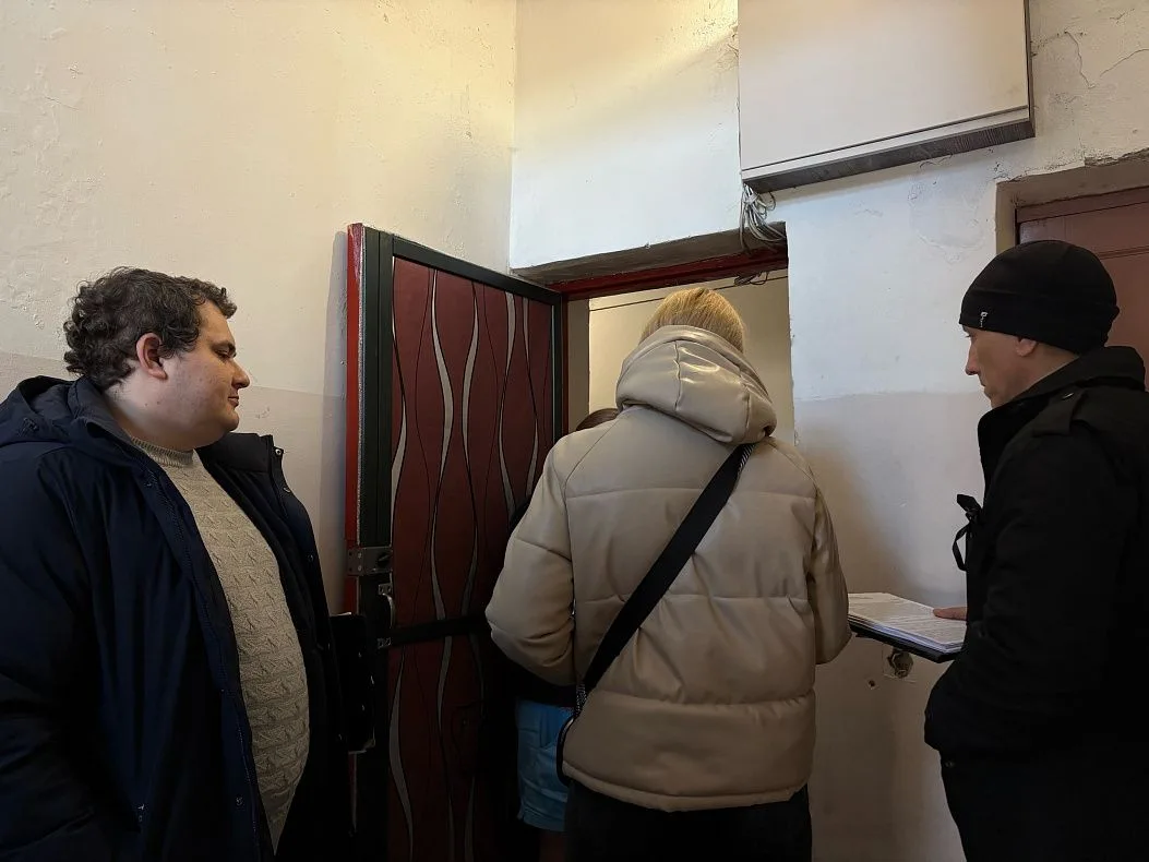 В доме по ул.Тимуровская, 37 ведутся подготовительные работы к аварийно-восстановительному ремонту В доме по ул.Тимуровская, 37 ведутся подготовительные работы к аварийно-восстановительному ремонту