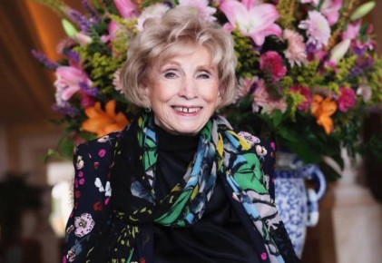 �� 99-� ���� ����� ���������� �������� � ������������ ���� ��� ����