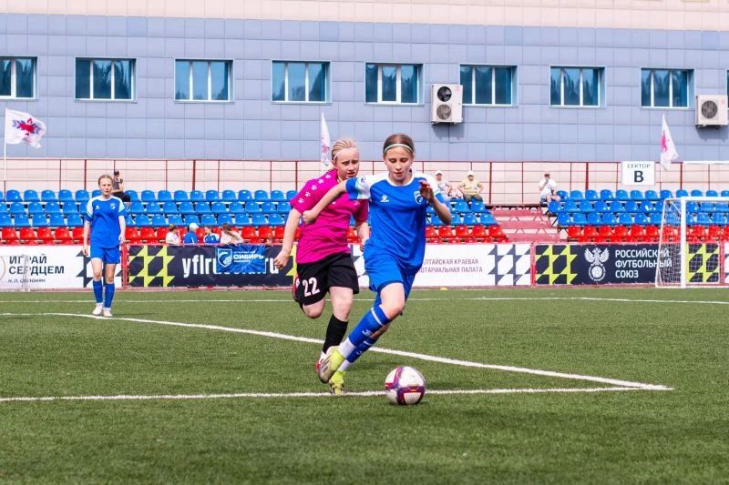 В Барнауле завершился турнир среди команд девочек «PRO FOOTBALL CUP», посвященный 20-летию СШОР Алексея Смертина