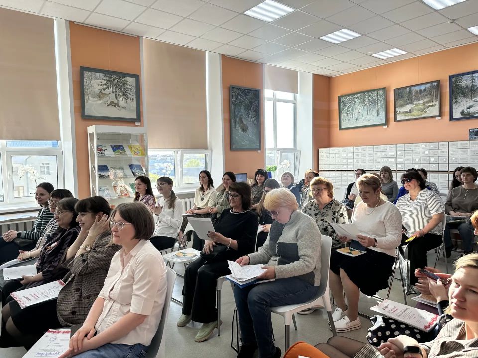 В Барнауле подвели итоги акции "Тотальный диктант" и наградили отличников В Барнауле подвели итоги акции "Тотальный диктант" и наградили отличников