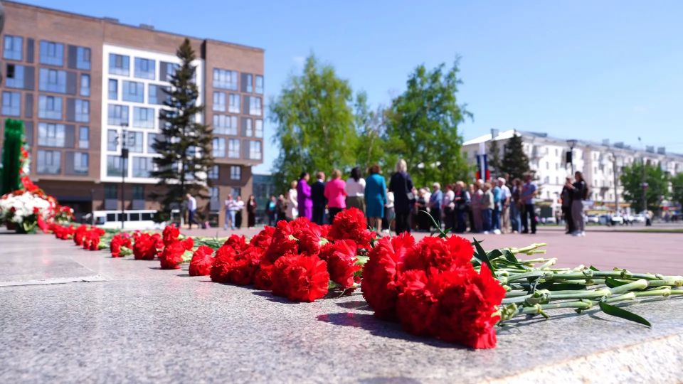Впервые в Барнауле защитники Отечества разных поколений, крупнейшие сообщества инвалидов объединились в общую Колонну Памяти