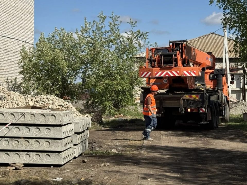 Школу в селе Советское, которая довела главу района до уголовки, починят капитально Школу в селе Советское, которая довела главу района до уголовки, починят капитально
